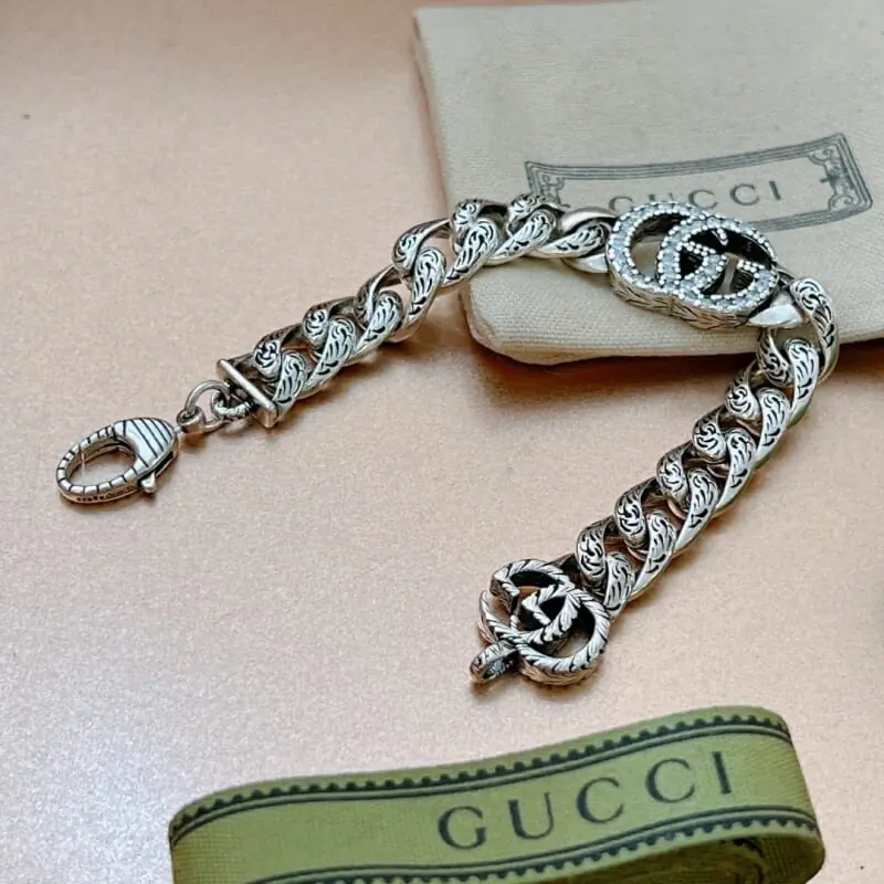 gucci bracelets s_12050653